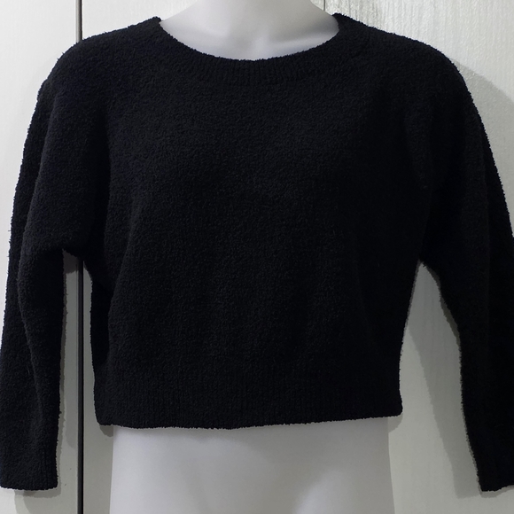 Victoria’s Secret Black Fuzzy Cropped Sweater Women’s Size Large L Soft Cozy - Picture 1 of 8